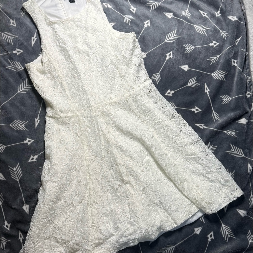 Girls Art Class Sz Medium Ivory Lace Overlay Dress
